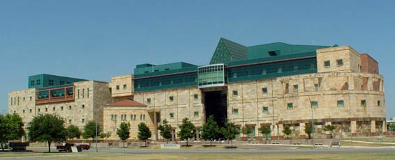 Saldana Architects