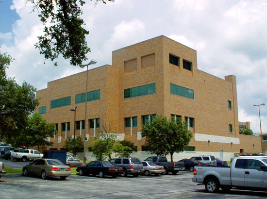 Saldana Architects